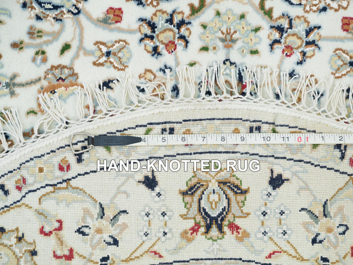 Nain Fine Oriental hand-knotted wool rug in Ivory, 4'1" x 4'1" — SKU O090026 (view 8)