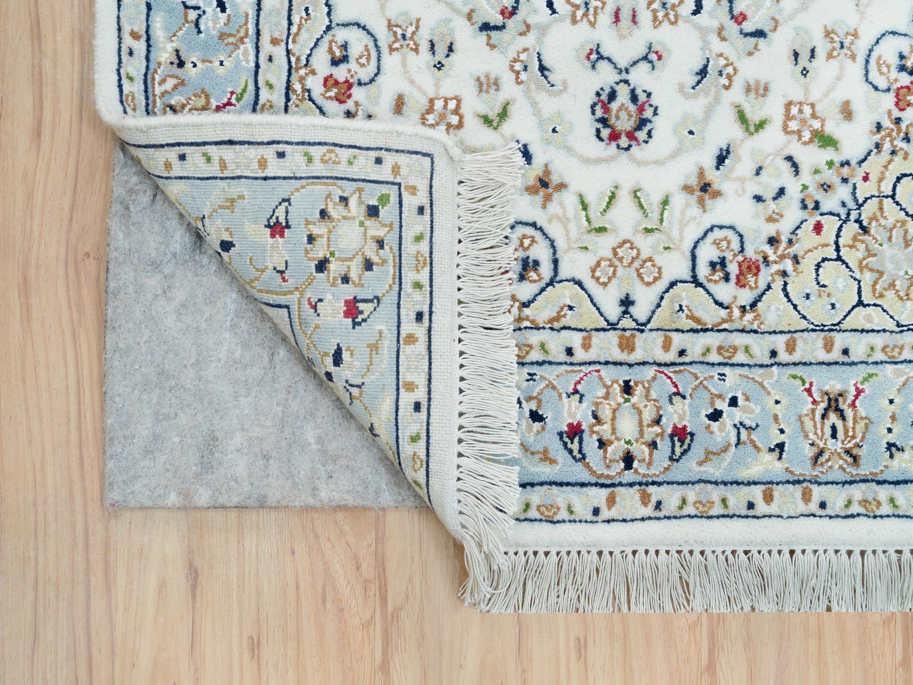 Nain Fine Oriental hand-knotted wool runner in Ivory & Blue, 2'8" x 13' — SKU O090028 (view 3)