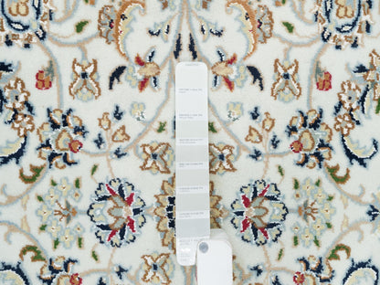 Nain Fine Oriental hand-knotted wool rug in Ivory, 3'9" x 3'9" — SKU O090037 (view 4)