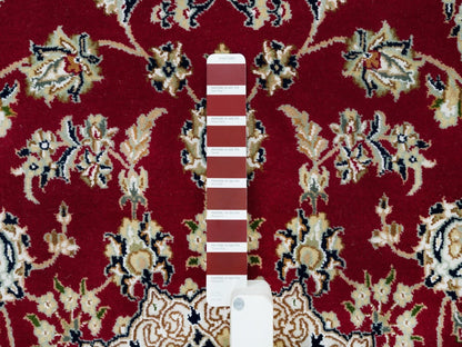 Nain Fine Oriental hand-knotted wool rug in Red & Ivory, 4'6" x 6'10" — SKU O090062 (view 4)