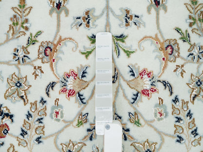 Nain Fine Oriental hand-knotted wool rug in Ivory & Blue, 6' x 6' — SKU O090068 (view 4)