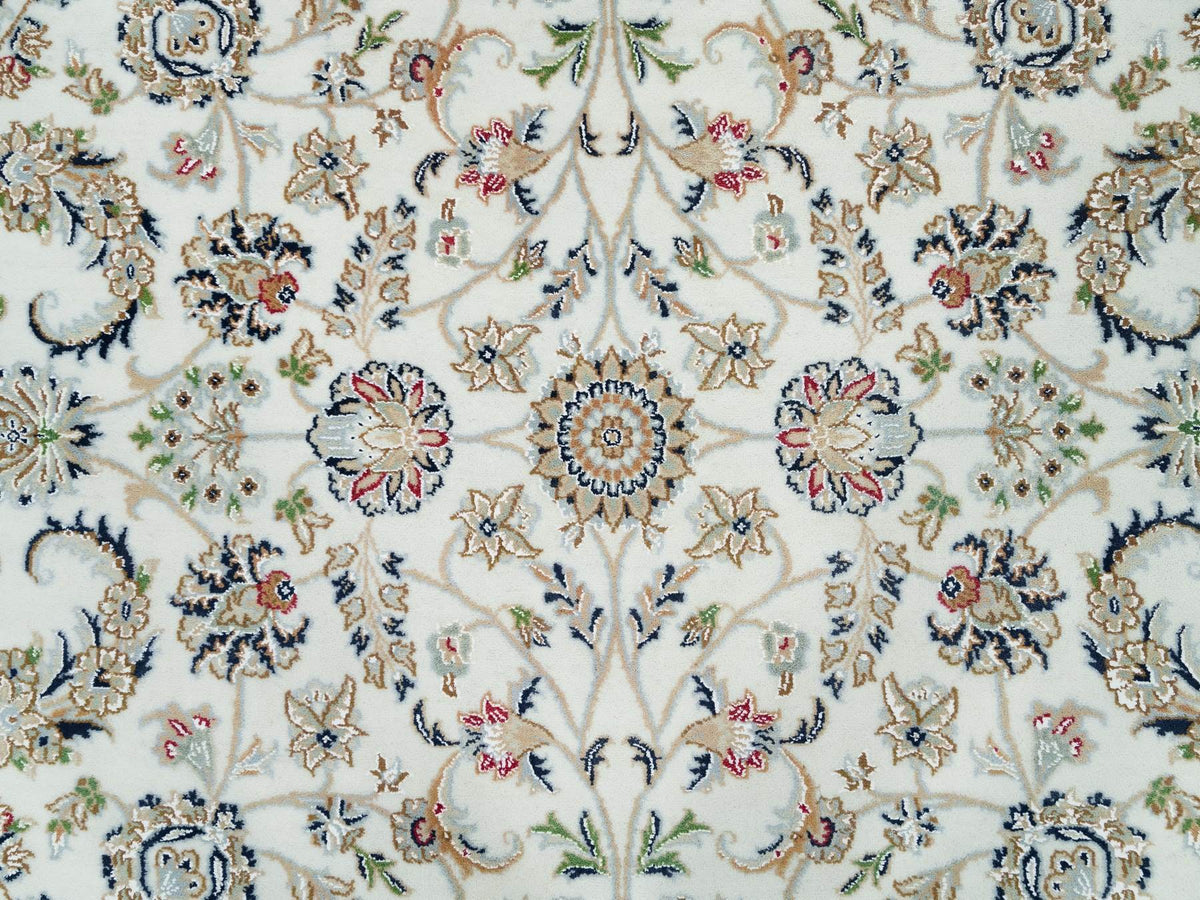 Nain Fine Oriental hand-knotted wool rug in Ivory & Blue, 6' x 6' — SKU O090068 (view 5)