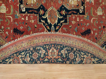 Heriz Heriz hand-knotted wool rug in Red & Blue, 11'10" x 11'10" — SKU O090102 (view 4)