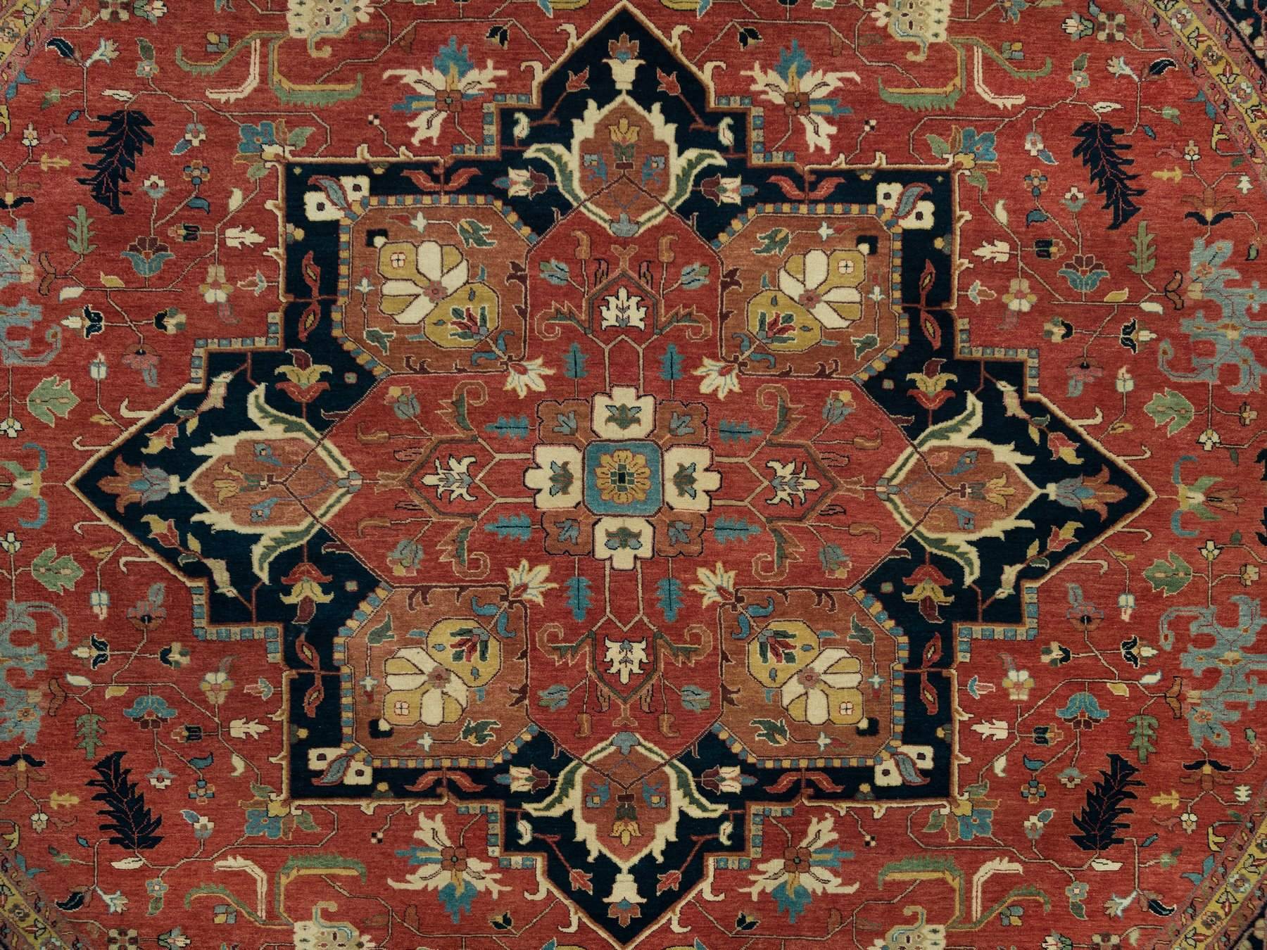 Heriz Heriz hand-knotted wool rug in Red & Blue, 11'10" x 11'10" — SKU O090102 (view 8)