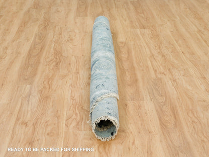 Blue 6'11" x 6'11" Transitional Hand knotted Wool/Silk Rug - Sku: O090131