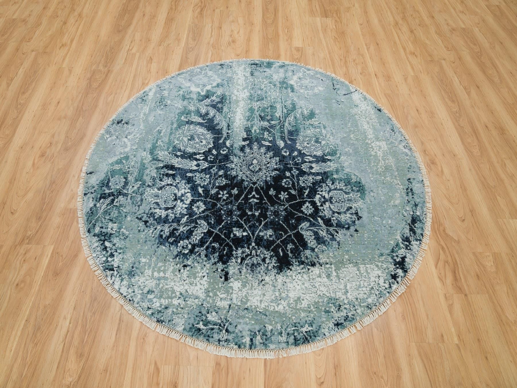 Blue 6'0" x 6'0" Transitional Hand knotted Wool/Silk Rug - Sku: O090132
