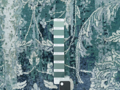 Blue 6'0" x 6'0" Transitional Hand knotted Wool/Silk Rug - Sku: O090132
