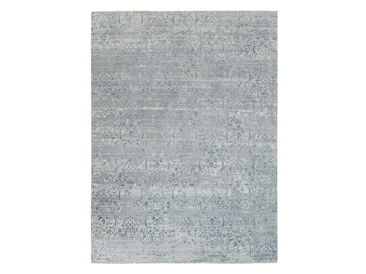 Transitional hand-knotted wool/plant based silk rug in Gray, 8'9" x 11'10" — SKU O090133