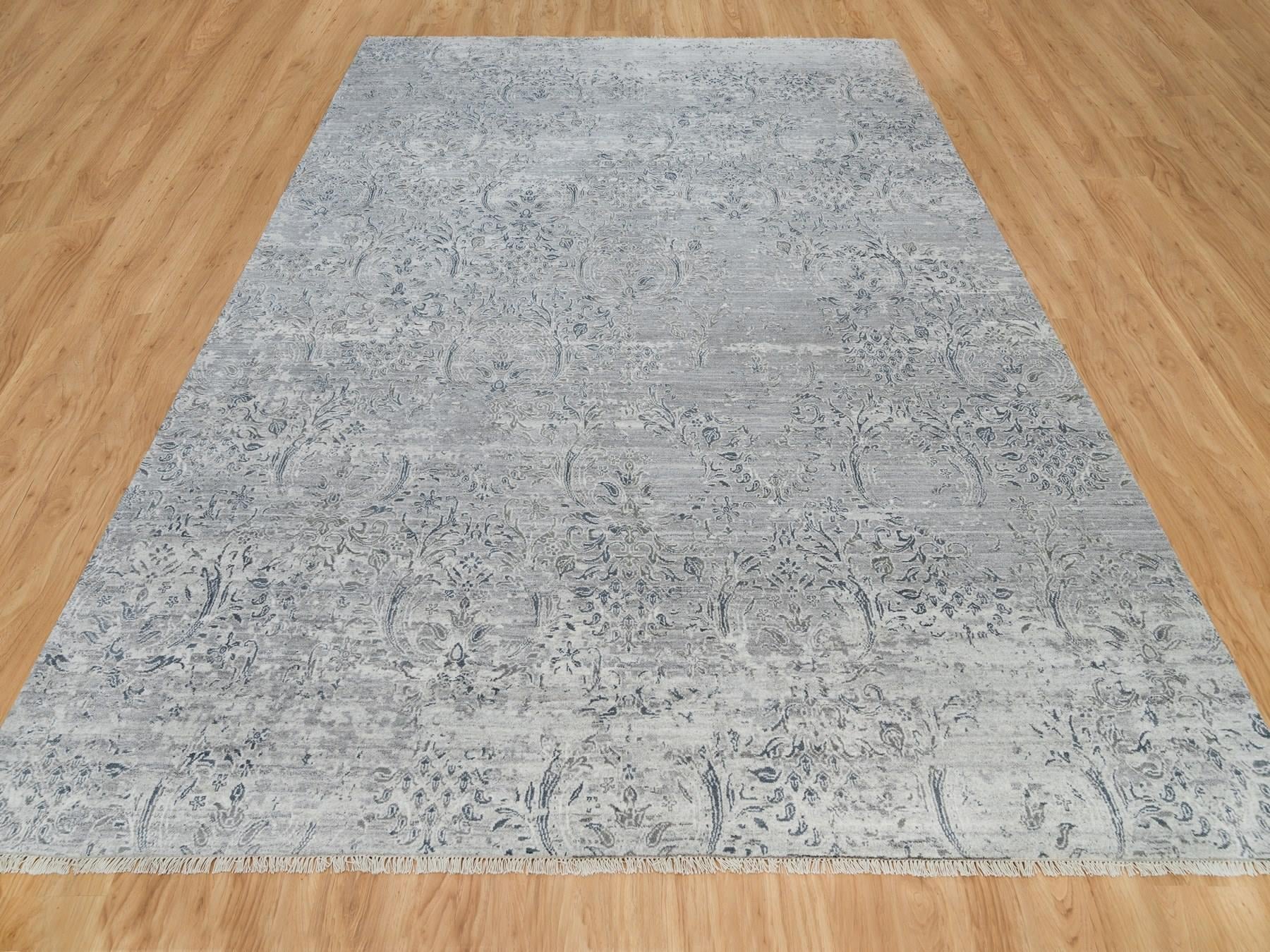 Transitional hand-knotted wool/plant based silk rug in Gray, 8'9" x 11'10" — SKU O090133 (view 2)