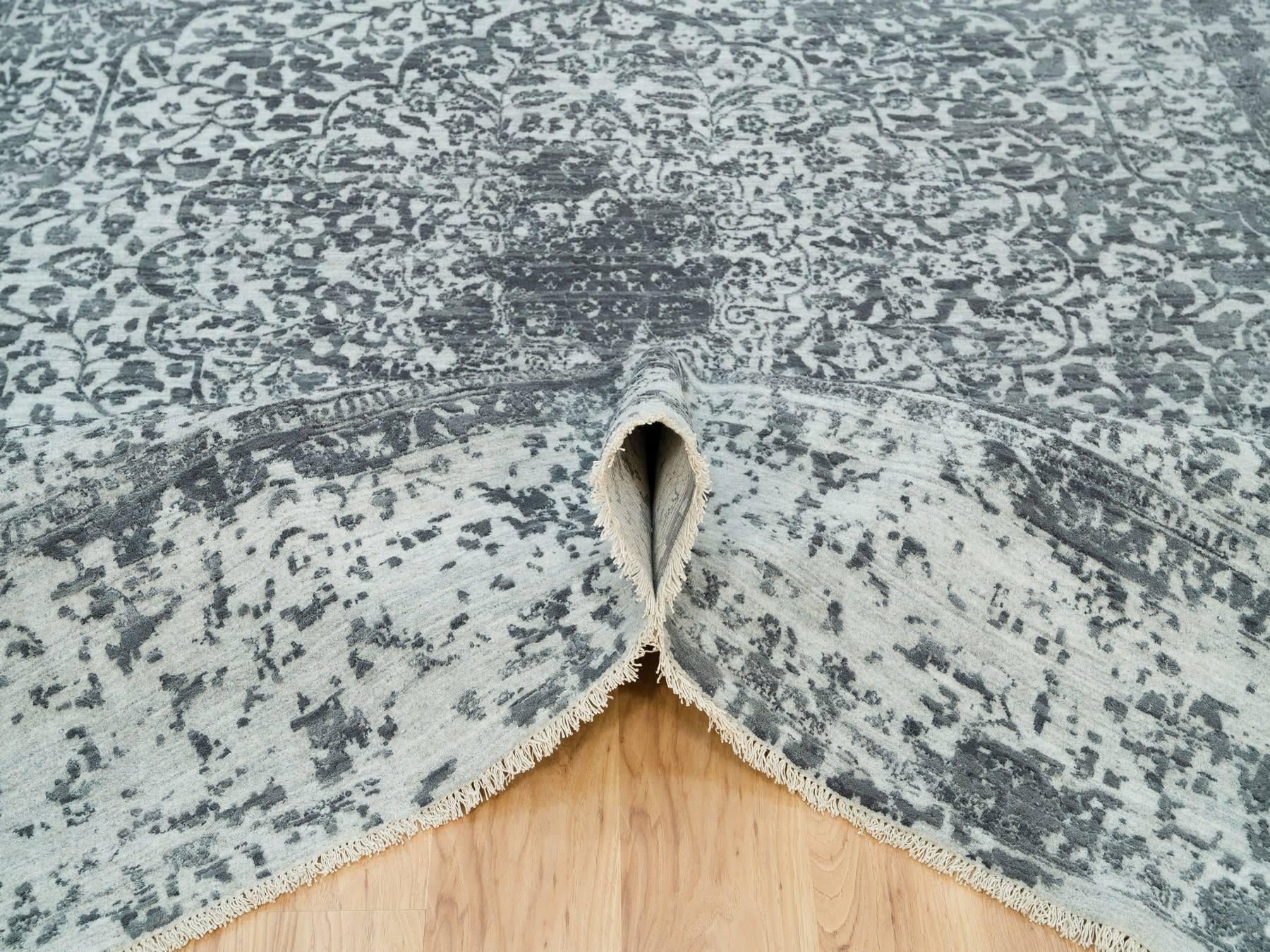Transitional hand-knotted wool/silk rug in Gray, 9'10" x 10'1" — SKU O090134 (view 5)