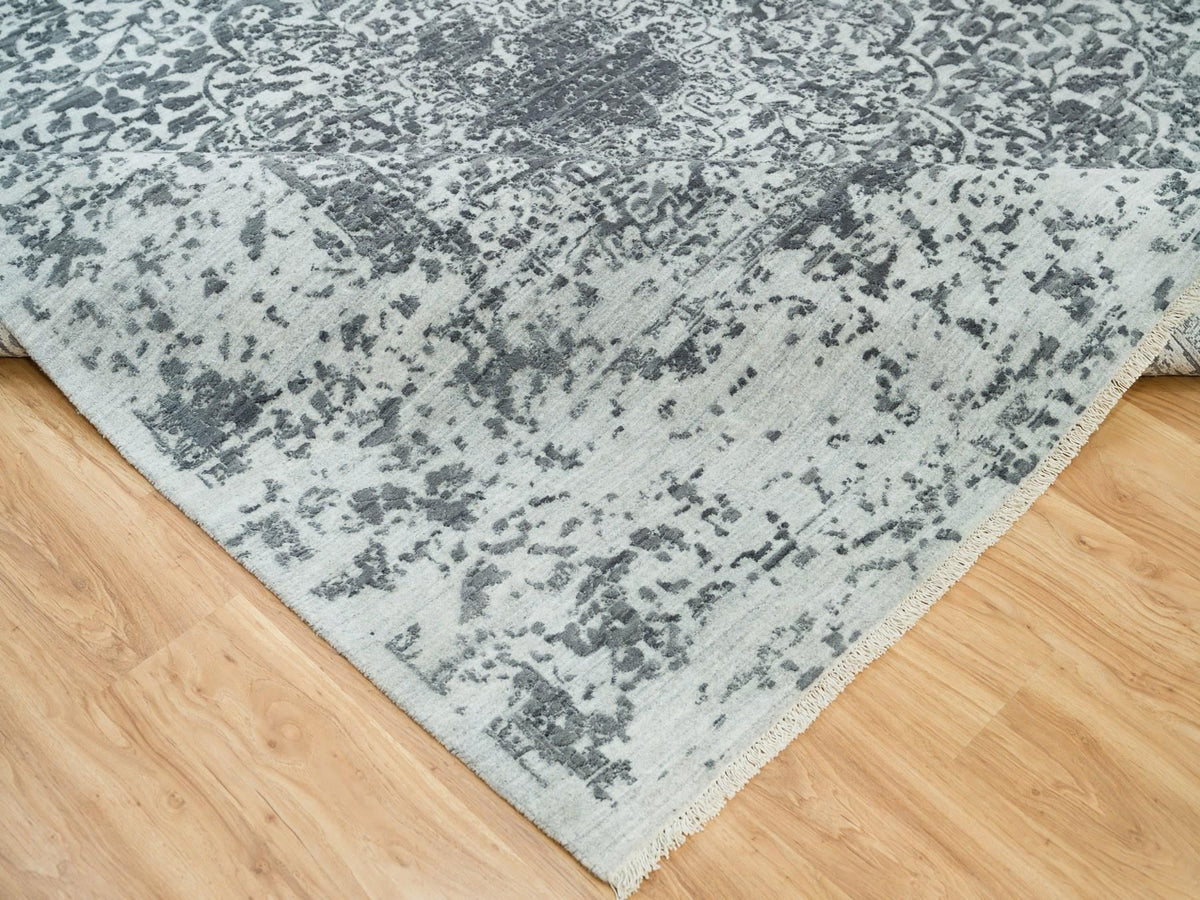 Transitional hand-knotted wool/silk rug in Gray, 9'10" x 10'1" — SKU O090134 (view 6)