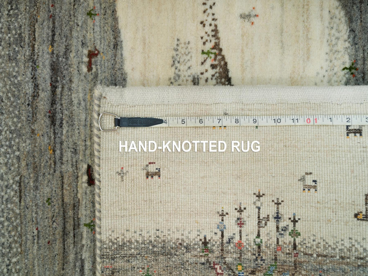 Gabbeh Modern / Contemporary hand-knotted wool runner in Ivory, 2'7" x 8' — SKU O090155 (view 8)