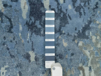 Blue 2'6" x 7'11" Modern and Contemporary Hand knotted Wool/Silk Rug - Sku: O090199