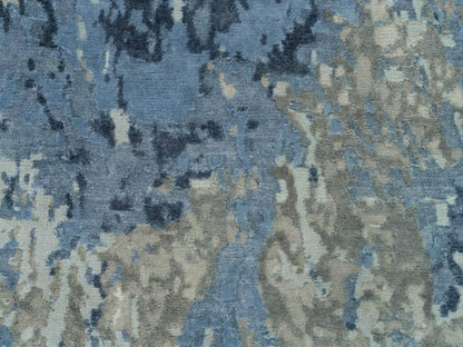 Blue 2'6" x 7'11" Modern and Contemporary Hand knotted Wool/Silk Rug - Sku: O090199