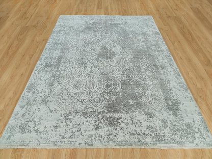 Transitional hand-knotted wool/silk rug in Gray, 8' x 10'1" — SKU O090200 (view 2)