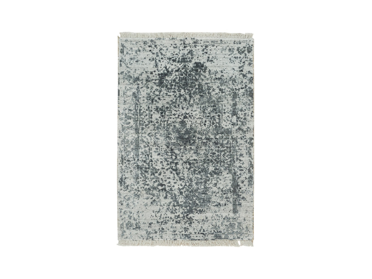 Transitional hand-knotted wool/silk rug in Gray, 2' x 3' — SKU O090206