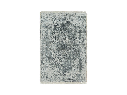 Transitional hand-knotted wool/silk rug in Gray, 2' x 3' — SKU O090206