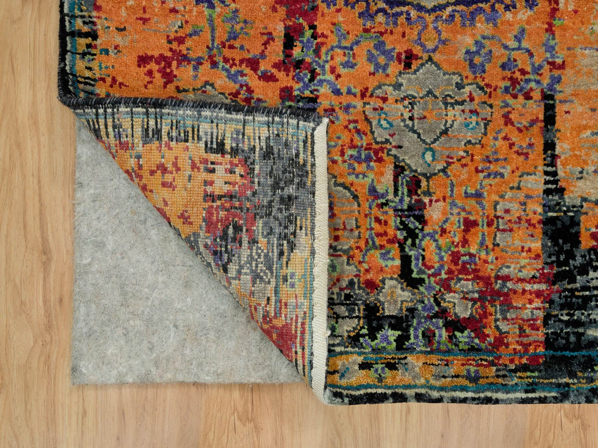 Transitional hand-knotted wool rug in Orange, 3'2" x 5'1" — SKU O090228 (view 3)