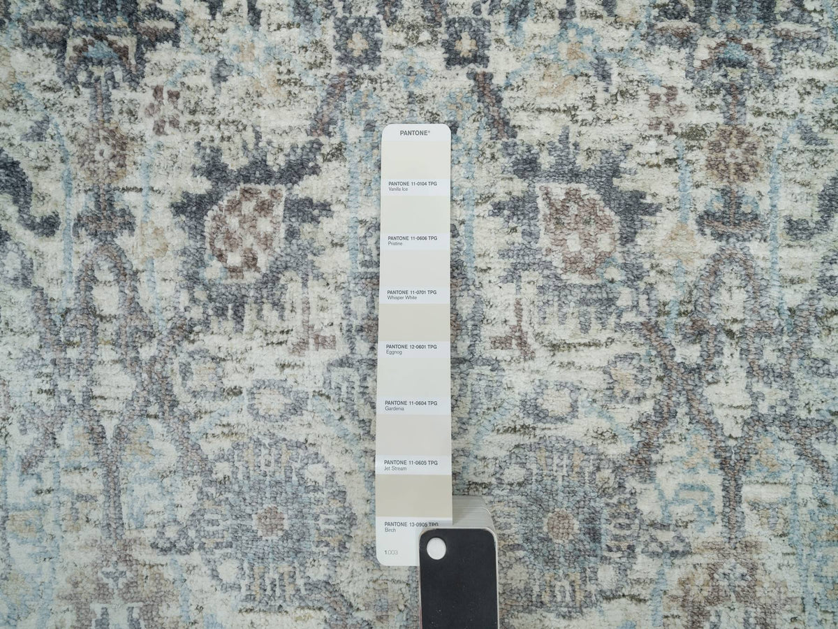 Tabriz Transitional hand-knotted silk runner in Ivory, 2'6" x 9'10" — SKU O090243 (view 4)