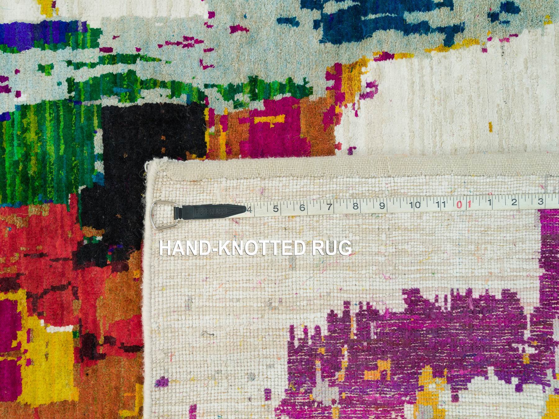 Modern / Contemporary hand-knotted wool/silk rug in Multicolored, 4' x 5'10" — SKU O090249 (view 8)