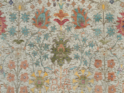 Beige 9'10" x 9'10" Transitional Hand knotted Wool/Silk Rug - Sku: O090251