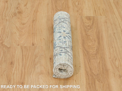 Tabriz Transitional hand-knotted silk rug in Ivory, 2' x 3'1" — SKU O090253 (view 5)