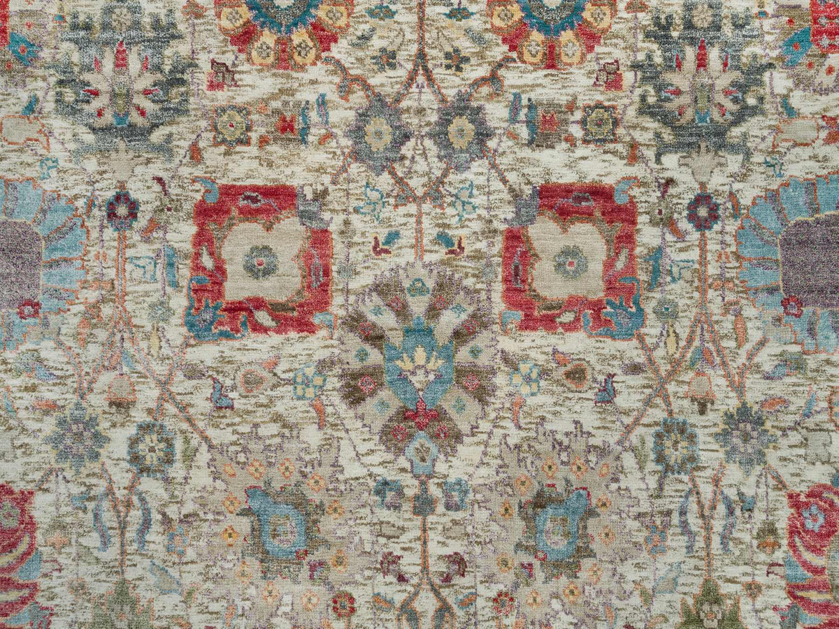Tabriz Transitional hand-knotted wool/silk rug in Ivory, 6' x 6' — SKU O090258 (view 5)