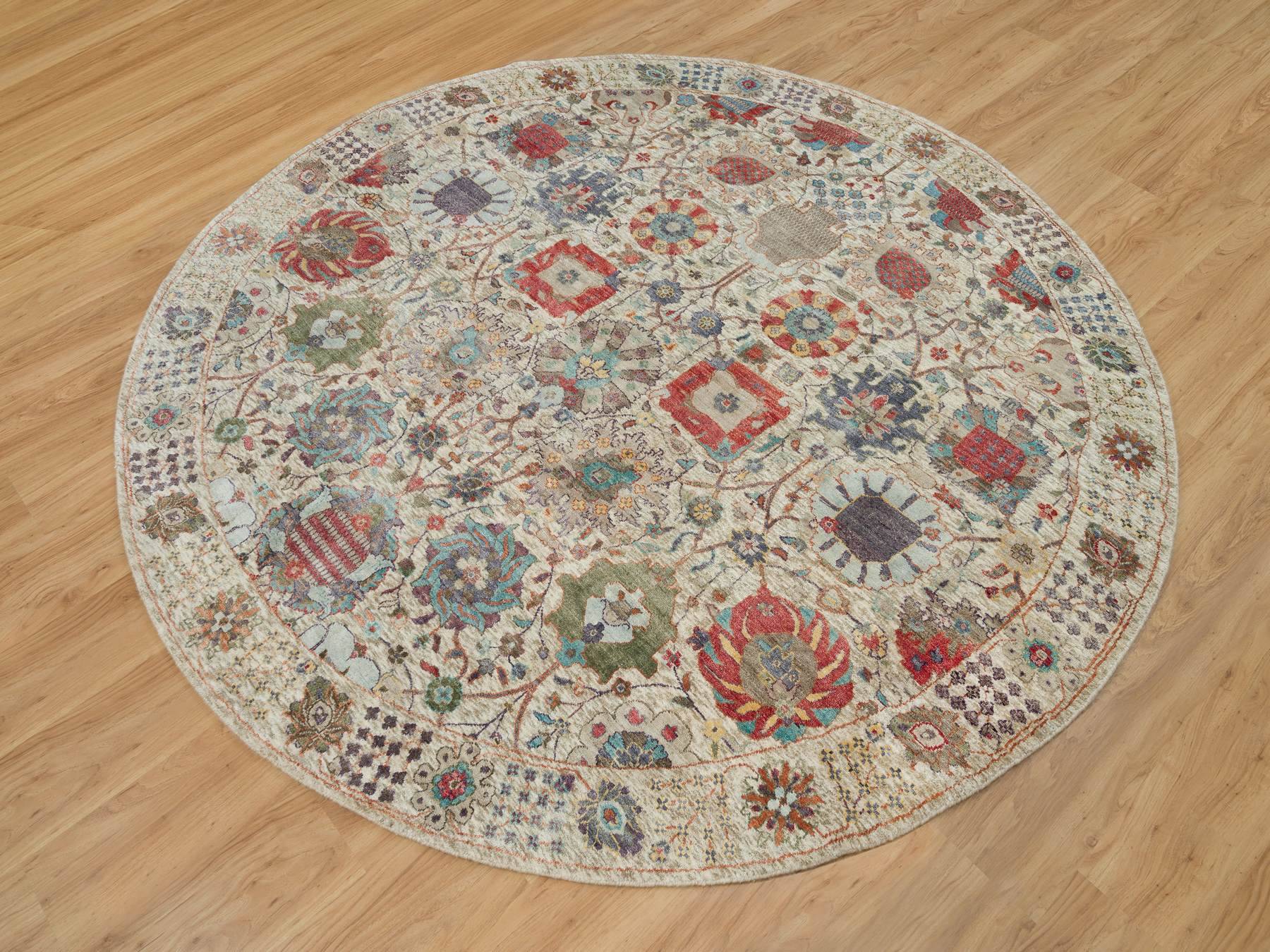 Tabriz Transitional hand-knotted wool/silk rug in Ivory, 8' x 8' — SKU O090261 (view 3)