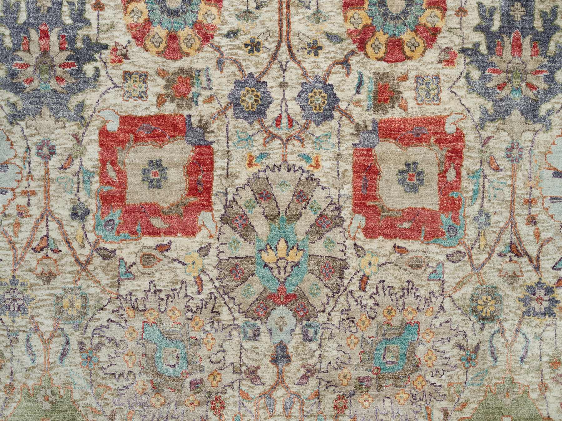 Tabriz Transitional hand-knotted wool/silk rug in Ivory, 8' x 8' — SKU O090261 (view 8)