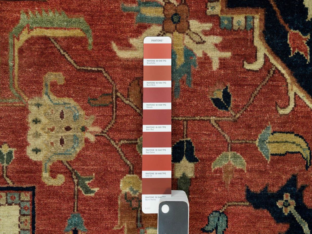 Heriz Heriz hand-knotted wool rug in Red & Blue, 9'11" x 14' — SKU O090268 (view 7)