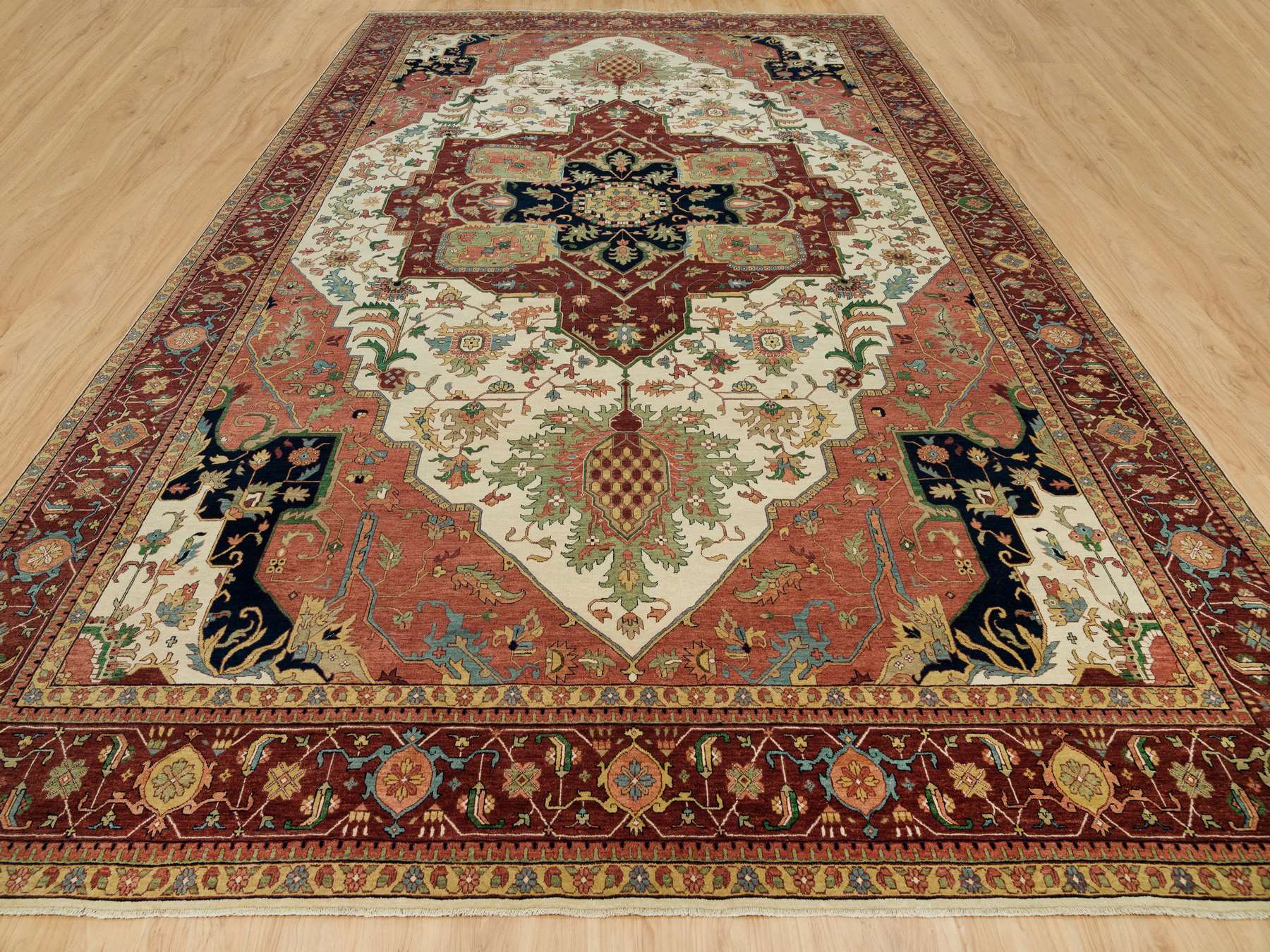 Heriz Heriz hand-knotted wool rug in Ivory & Red, 11'9" x 18'2" — SKU O090291 (view 2)