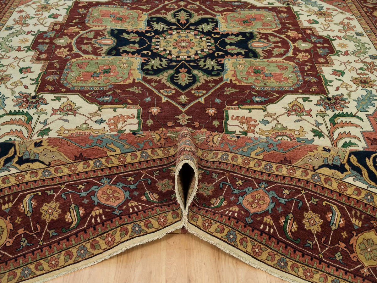 Heriz Heriz hand-knotted wool rug in Ivory & Red, 11'9" x 18'2" — SKU O090291 (view 5)