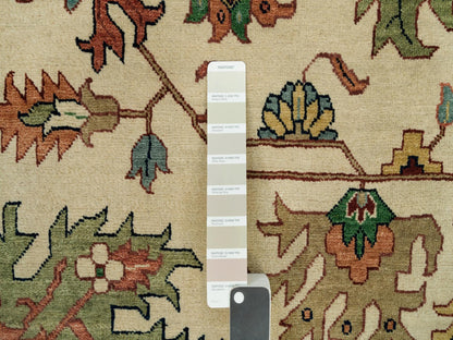 Heriz Heriz hand-knotted wool rug in Ivory & Red, 11'9" x 18'2" — SKU O090291 (view 7)