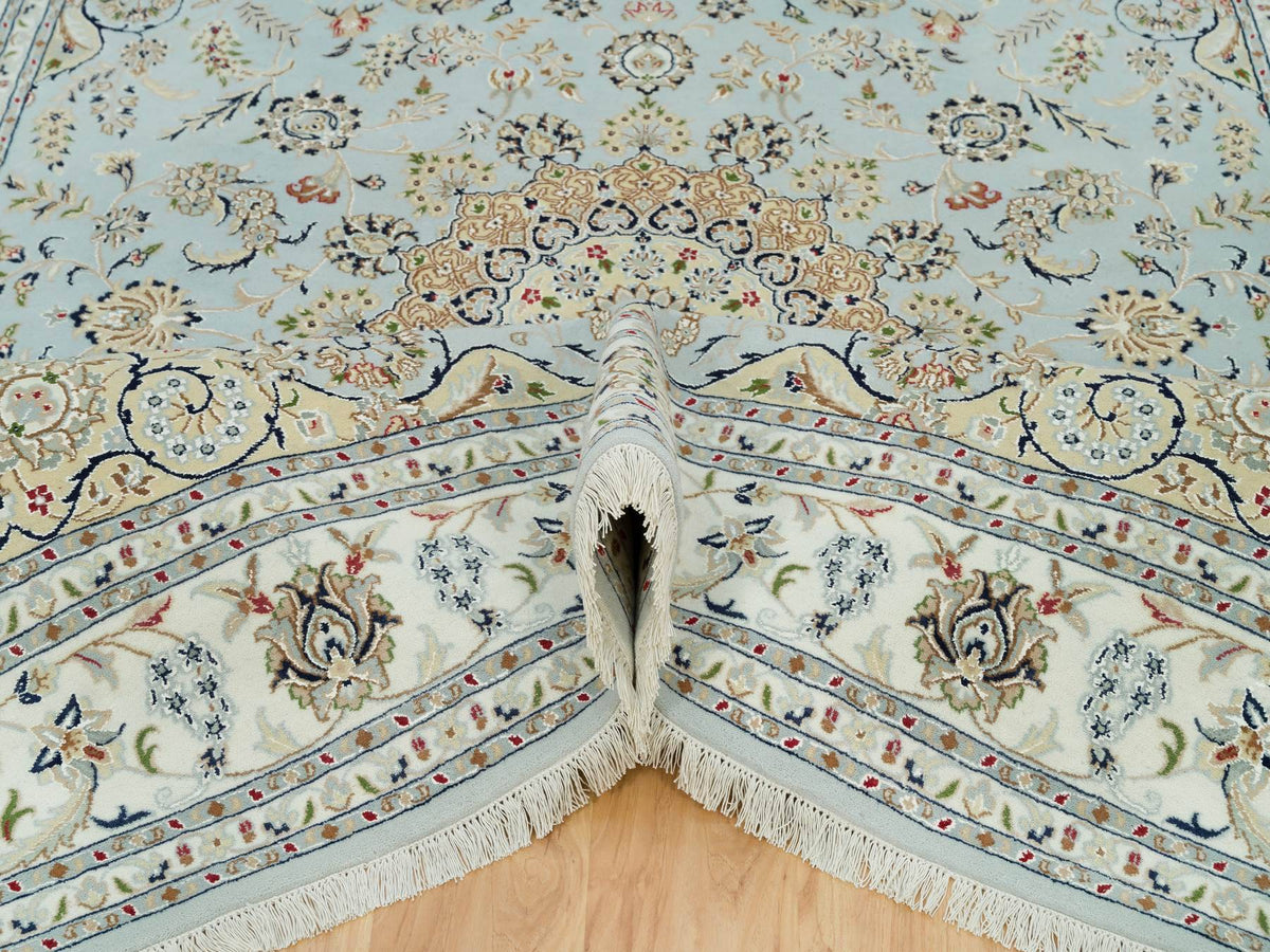 Nain Fine Oriental hand-knotted wool rug in Gray & Ivory, 7'7" x 9'9" — SKU O090319 (view 5)
