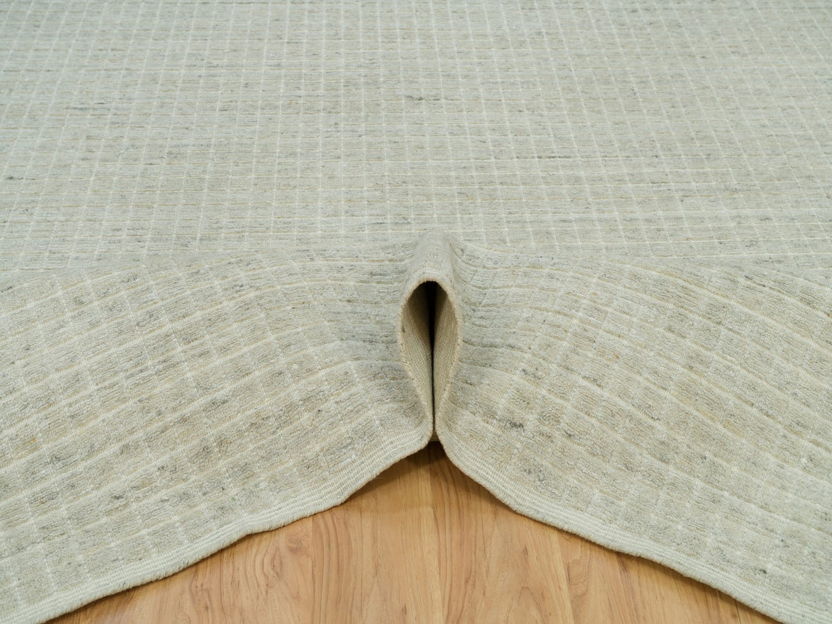 Modern / Contemporary hand-knotted wool rug in Ivory, 10' x 13'9" — SKU O090341 (view 5)