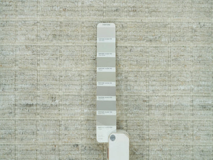 Modern / Contemporary hand-knotted wool rug in Ivory, 10' x 13'9" — SKU O090341 (view 7)