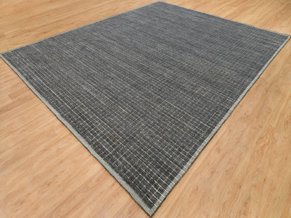 Modern / Contemporary hand-knotted wool rug in Gray, 11'11" x 14'9" — SKU O090345 (view 3)