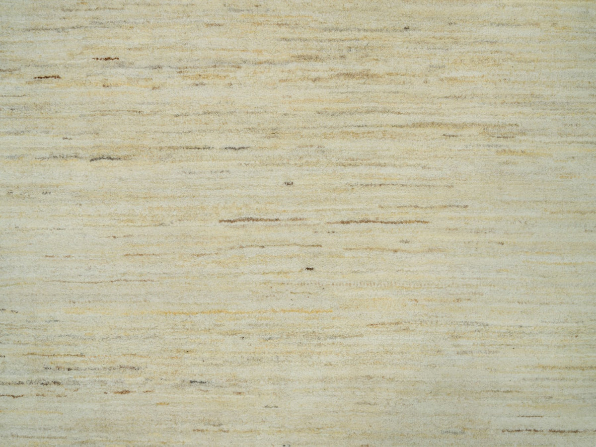 Gabbeh Modern / Contemporary hand-knotted wool rug in Ivory, 6' x 9' — SKU O090392 (view 8)