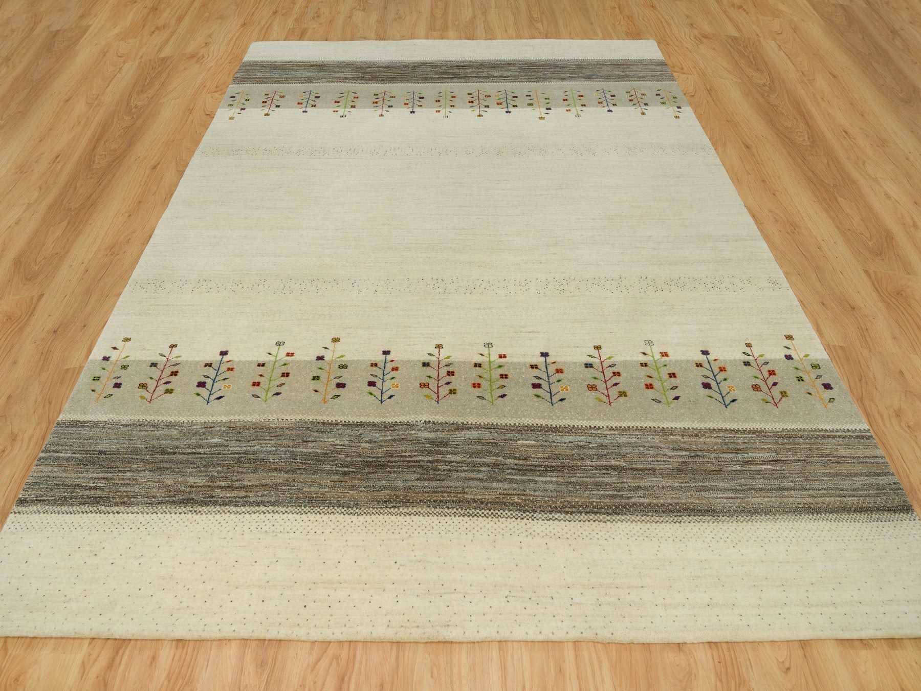 Gabbeh Modern / Contemporary hand-knotted wool rug in Ivory, 8'9" x 11'8" — SKU O090393 (view 2)