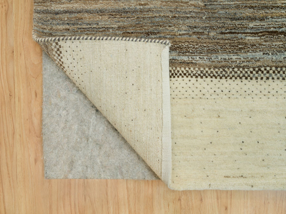 Gabbeh Modern / Contemporary hand-knotted wool rug in Ivory, 8'9" x 11'8" — SKU O090393 (view 4)