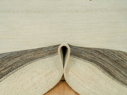 Gabbeh Modern / Contemporary hand-knotted wool rug in Ivory, 8'9" x 11'8" — SKU O090393 (view 5)