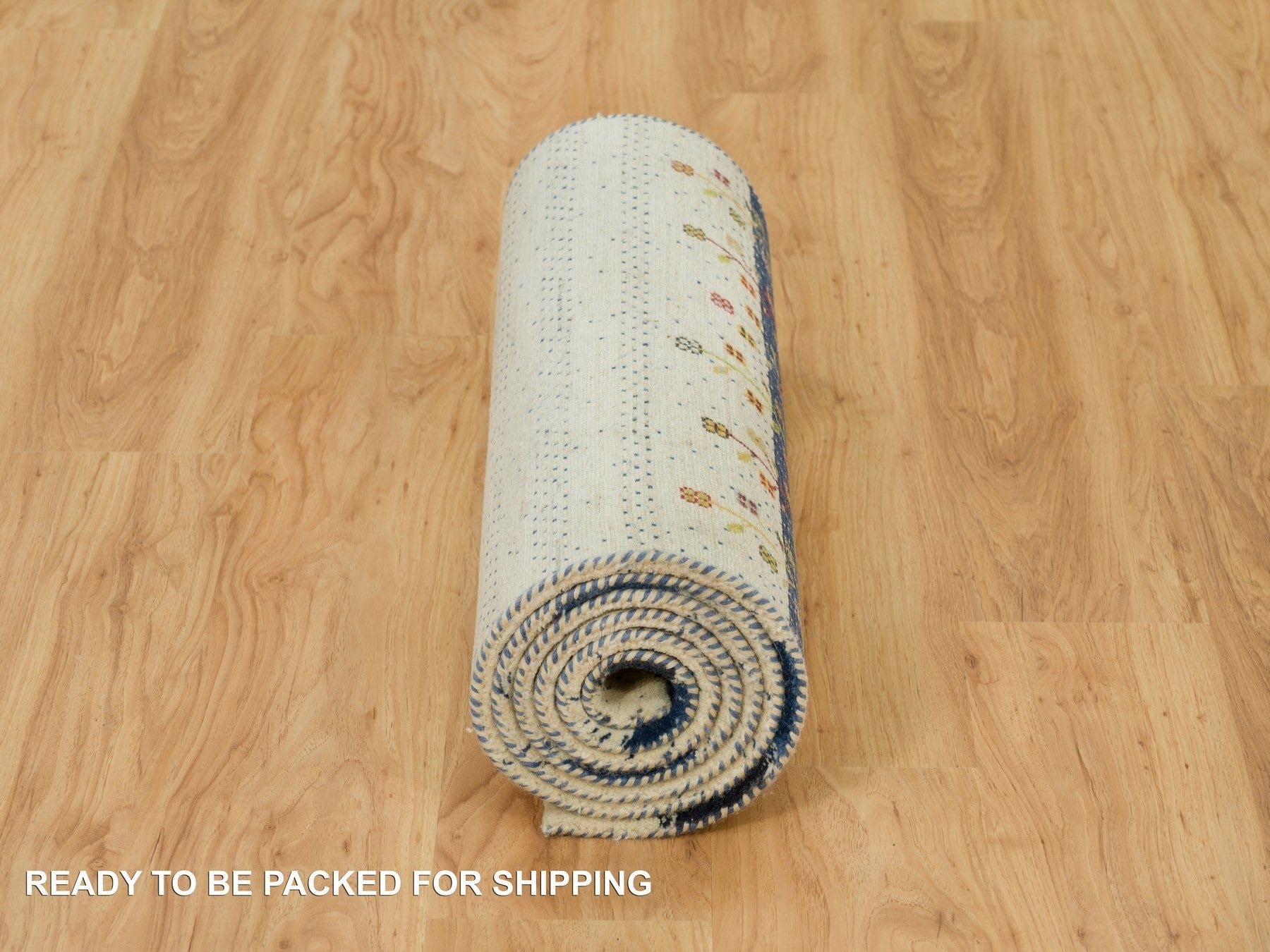 Gabbeh Modern / Contemporary hand-knotted wool runner in Ivory, 2'7" x 9'6" — SKU O090396 (view 6)