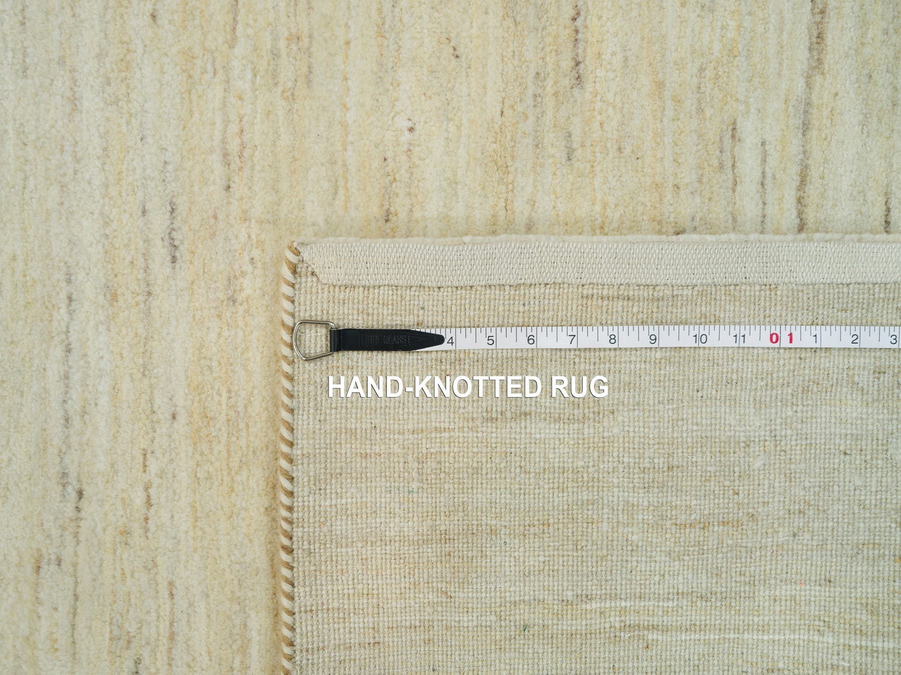 Gabbeh Modern / Contemporary hand-knotted wool runner in Ivory, 3'11" x 7'11" — SKU O090398 (view 8)