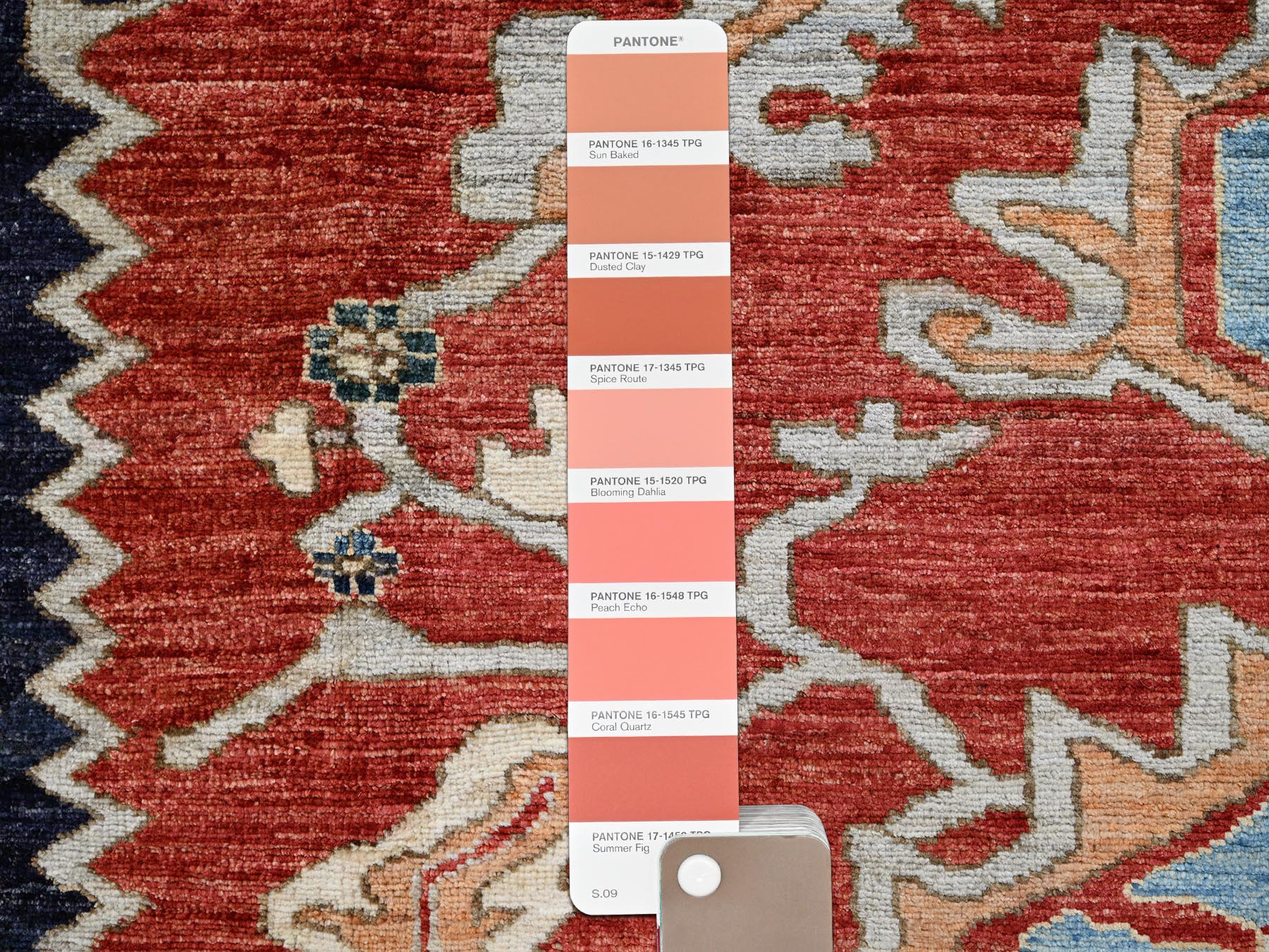 Heriz Oushak hand-knotted wool rug in Red & Midnight Blue, 8'1" x 9'8" — SKU O0903 (view 7)
