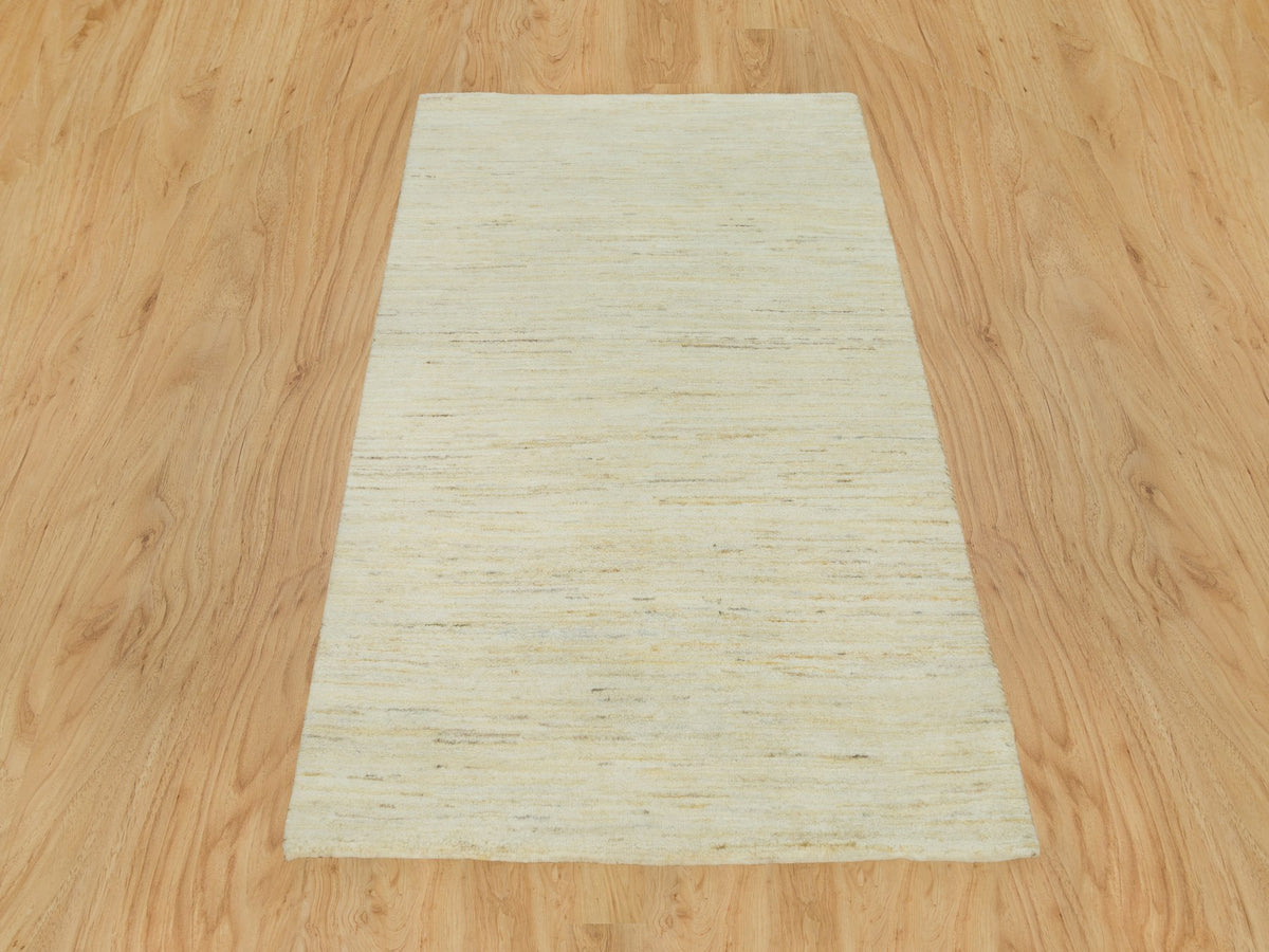 Gabbeh Modern / Contemporary hand-knotted wool rug in Ivory, 3' x 5' — SKU O090404 (view 2)