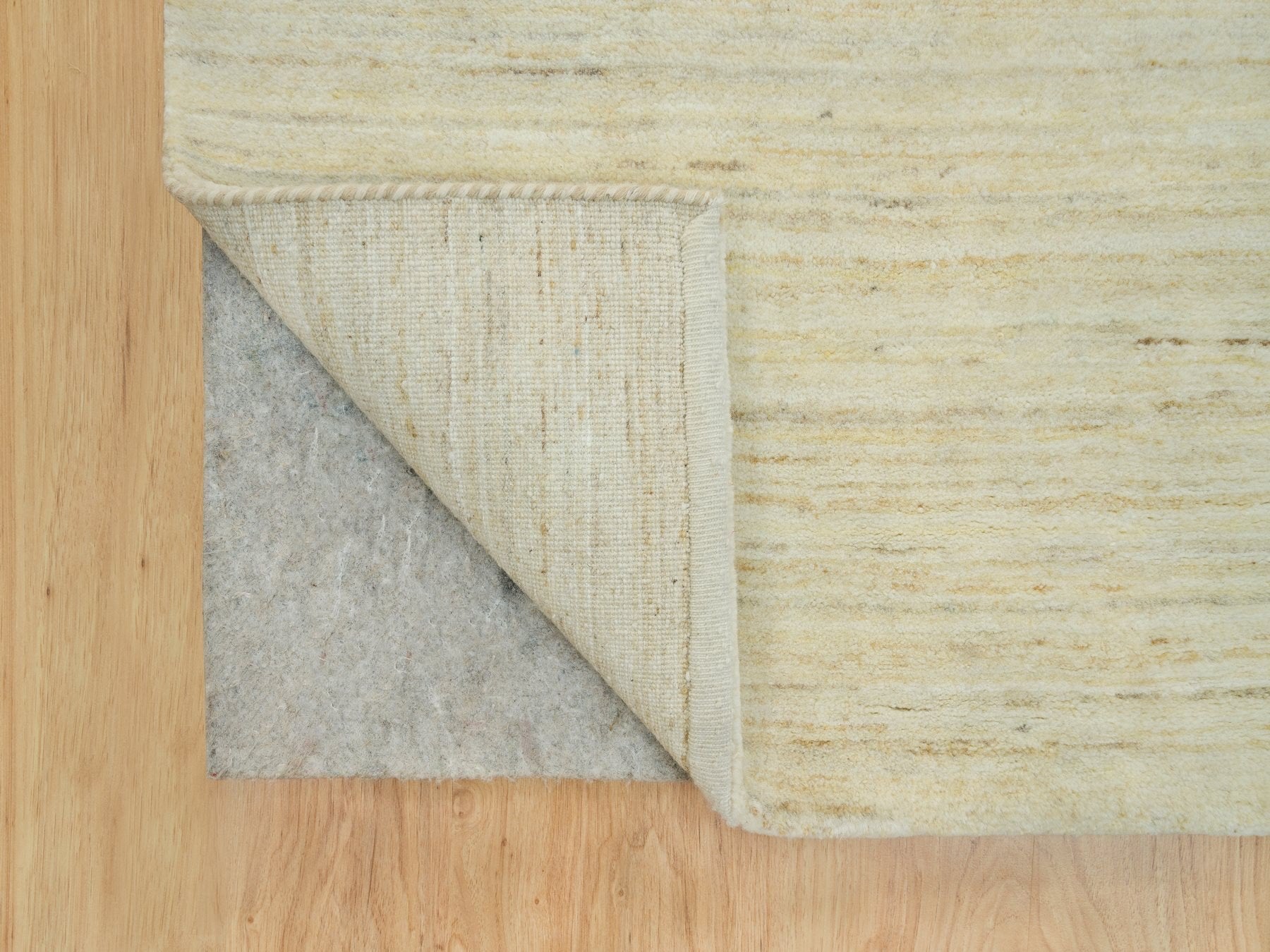Gabbeh Modern / Contemporary hand-knotted wool runner in Ivory, 2'7" x 25'1" — SKU O090405 (view 3)