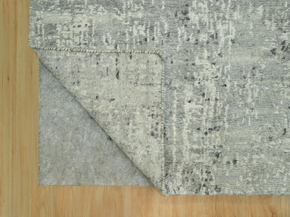 Grey 2'6" x 25'9" Modern / Contemporary Hand knotted Wool Rug - Sku: O090418
