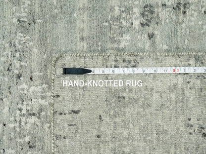 Grey 2'6" x 25'9" Modern / Contemporary Hand knotted Wool Rug - Sku: O090418