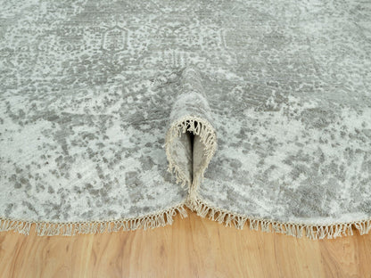 Grey 7'10" x 7'10" Transitional Hand knotted Wool/Silk Rug - Sku: O090447