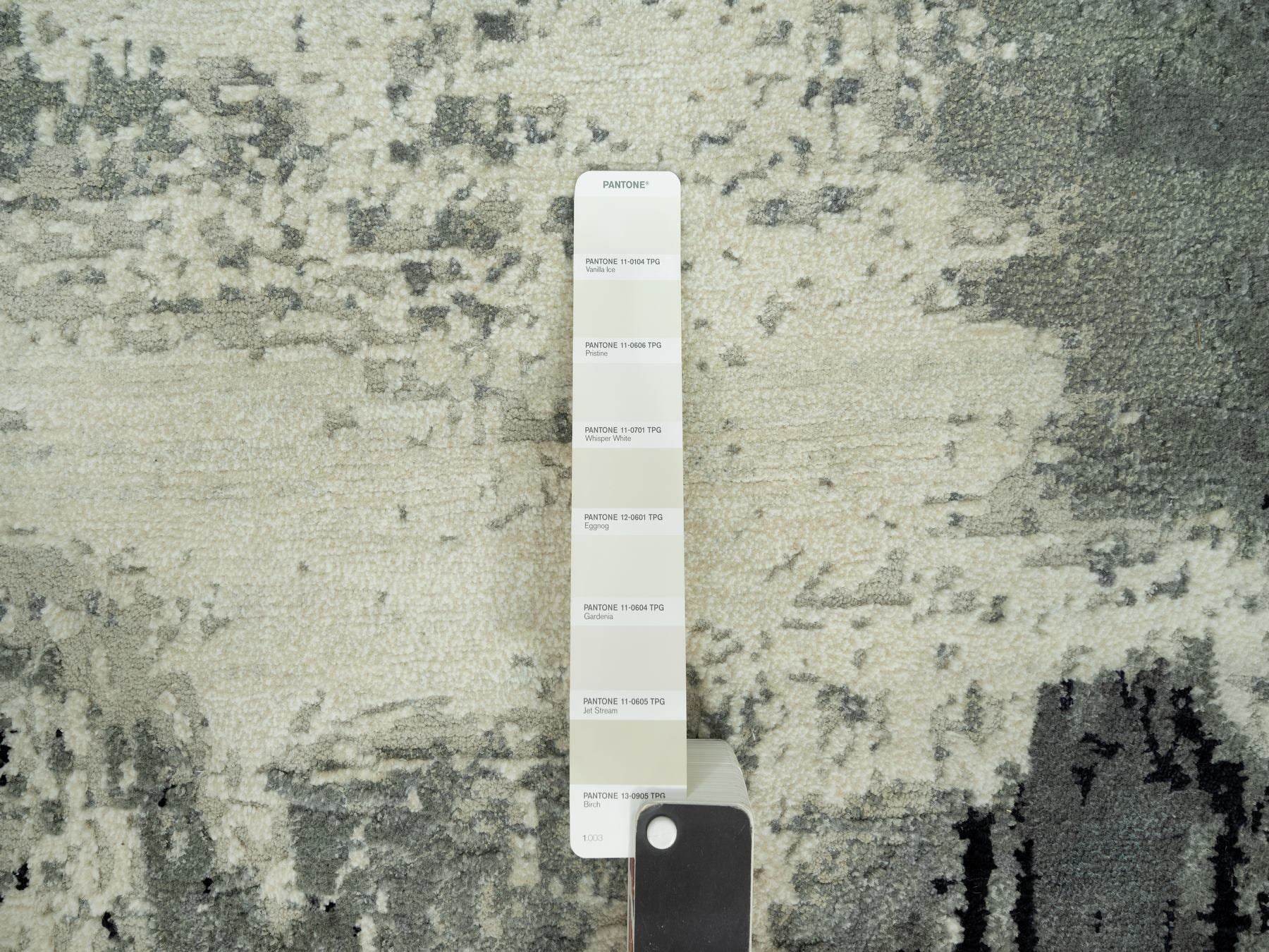 Modern / Contemporary hand-knotted wool/silk rug in Black, 6'1" x 6'1", SKU O090453